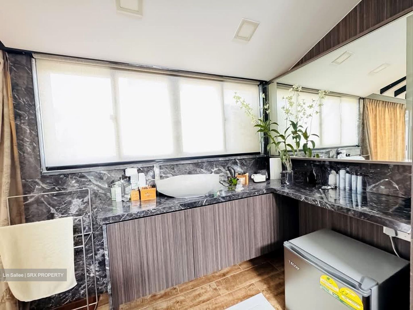 Treasure Island (D4), Terrace #565239031